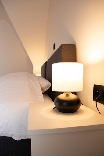 Bedroom, Hotel Swaenenburg, West-Vlaanderen