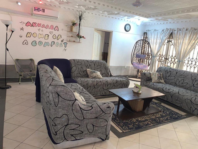 Living area 5, Kumasi Atonsu Dompoase Cozy Apartment, Kumasi