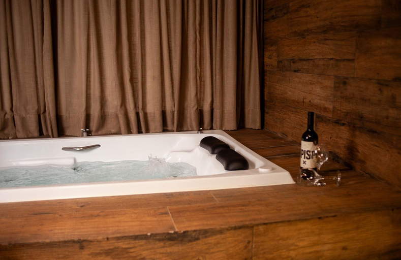Bathroom 3, Pousada Morada das Araucarias, Porto Vitória