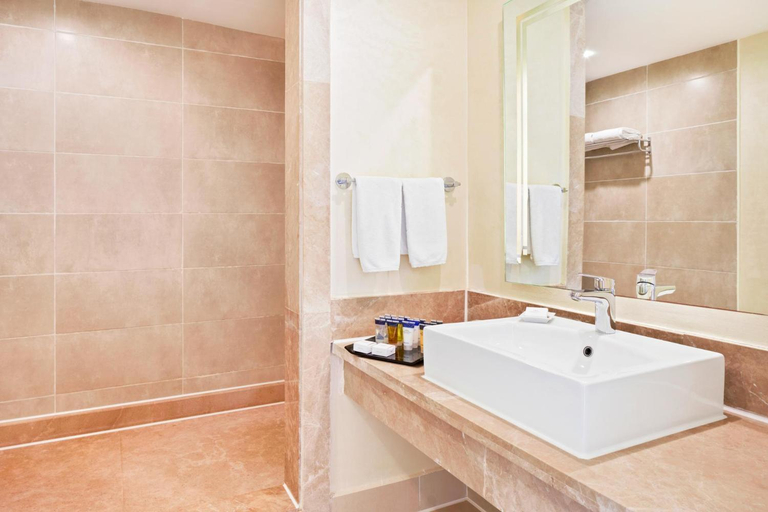 Bathroom 5, Pickalbatros Sea World Resort - Marsa Alam, Al-Qusayr