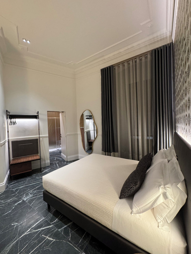 Bedroom 4, Lovely rooms, La Spezia