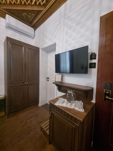 Others 5, HOTEL VILA TWIX, Beratit