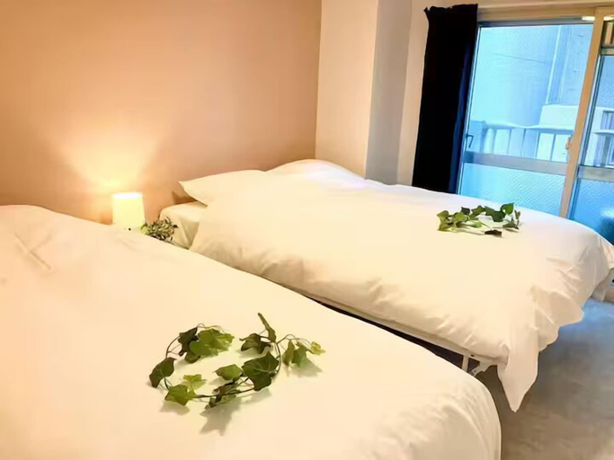 Bedroom 3, Shinosaka Grand Heights 301, Osaka