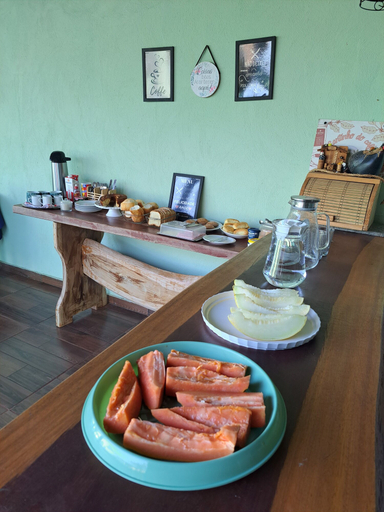 Food & Drinks, Pousada Doce Verde, Nobres