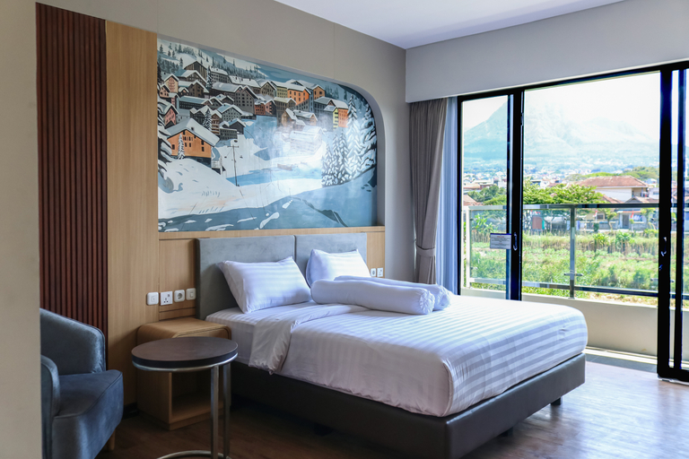 Azana BeSt Hotel Batu Room Type - Deluxe Room with Balcony