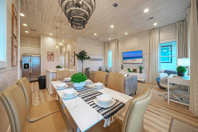 Food & Drinks 5, Private Pool, Fire Pit, Beach Boardwalk Access, Views The Madison by Avantstay, Nueces