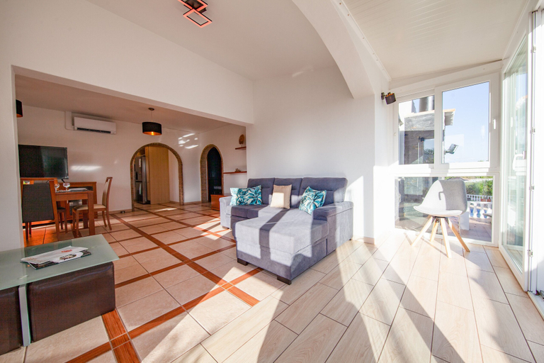 Others 5, Villa Haven, Lagoa
