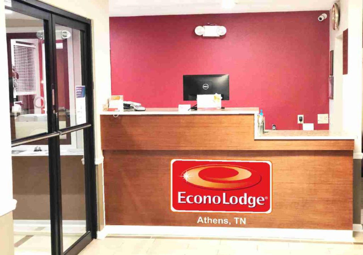 Public Area 2, Econo Lodge, McMinn