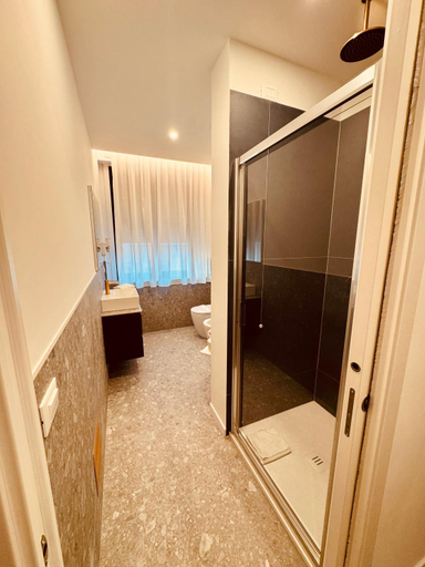 Others 4, Hotel Pex Mantova, Mantua
