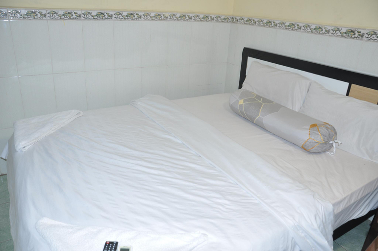 Bedroom 8