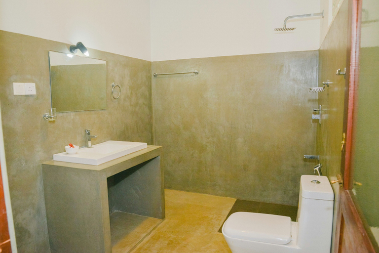 Bathroom 4, Sandaya's Place, Habaraduwa