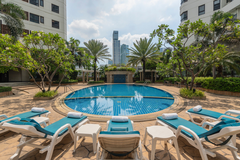 Sport & Beauty 2, Grand Diamond Suites Hotel, Ratchathewi