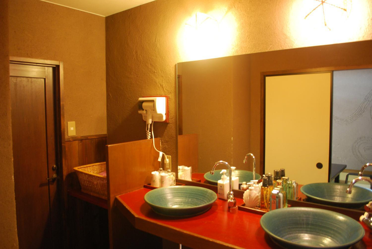 Bathroom 4, Hakone Shiunso, Hakone