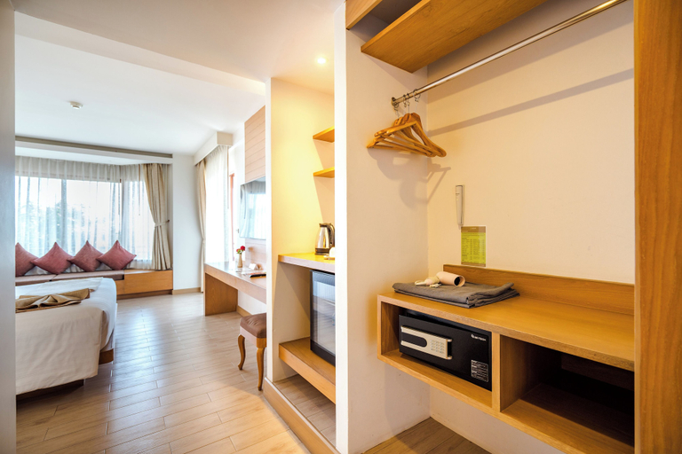 Bedroom 3, Ayrest Hotel, Hua Hin