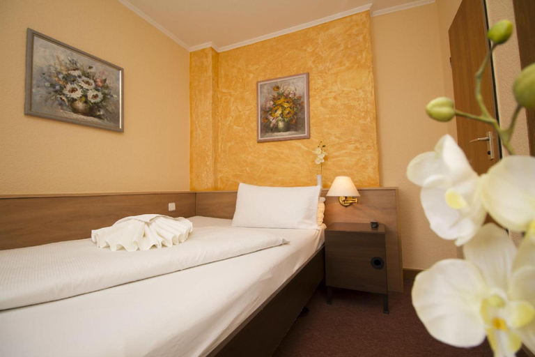 Bedroom 2, Hotel Spreewitz am Kurfurstendamm, Berlin