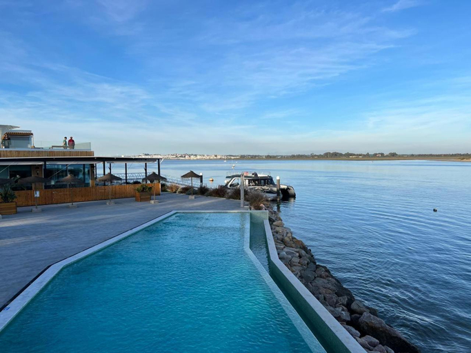 Sport & Beauty 2, 818 Centro Nautico Bungalows, Vila Real de Santo António
