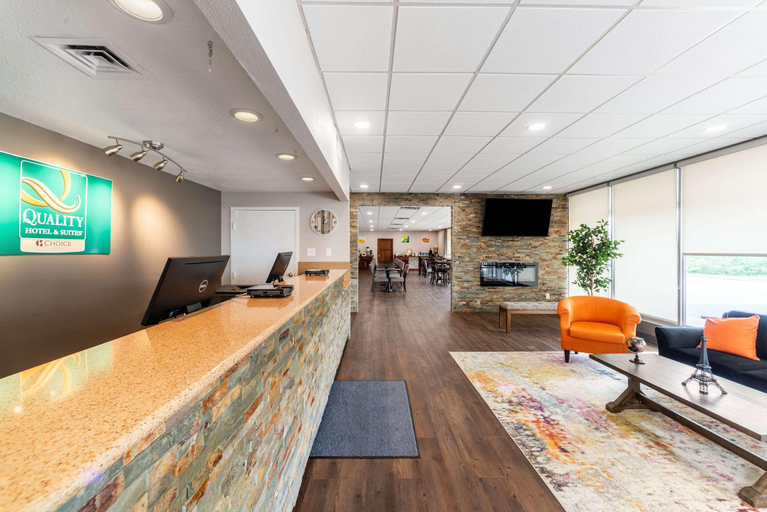 Public Area 2, Quality Inn Suites Vandalia, Fayette