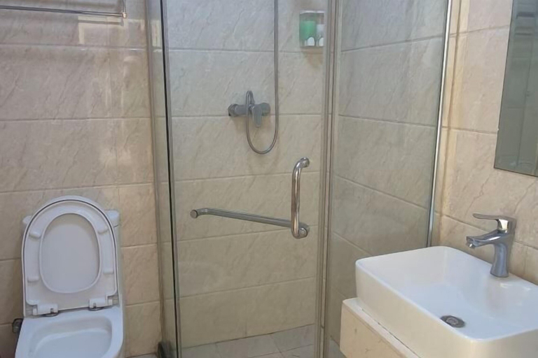 Bathroom, Lianyue Xiandao Holiday Hotel