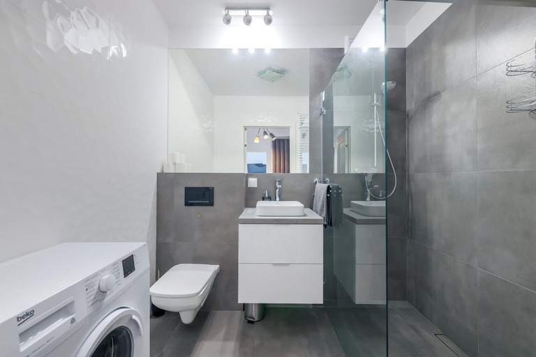 Bathroom 3, ApartMate- Heart of Oldtown Apartment- sauna & security, Gdańsk City