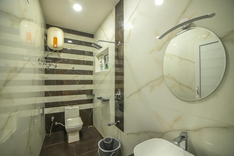 Bathroom 3, Heavenly Hills, The Nilgiris