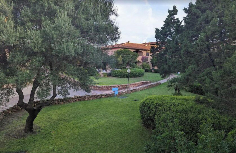 Others 4, Exclusive 2 Separate Flats Residence Bouganville, Olbia-Tempio