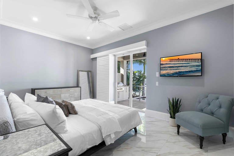 Bedroom 2, Marco Polo by Avantstay Waterfront 5bdr, Pool, Spa, Fire Pit, Walk to Beach, Collier