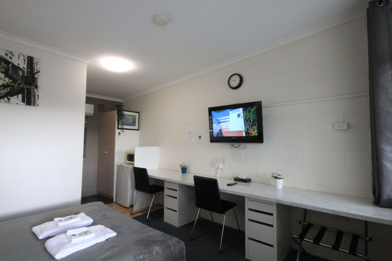 Bedroom 8