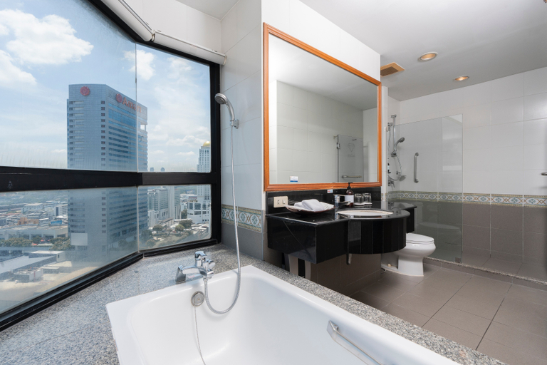 Bathroom 3