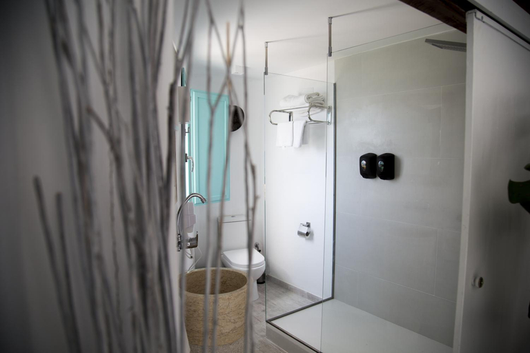 Bathroom 4, Respirar, Castellón