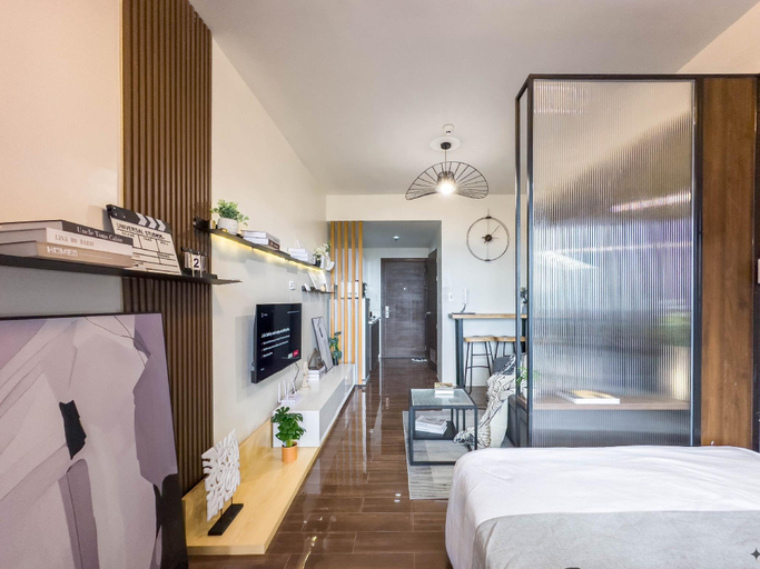 Bedroom 2, GemstoneBR in SMDC Air Residences, Makati City