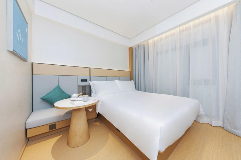 Bedroom 2, Ji Hotel Beijing Sanlitun Workers Stadium West Gate, Beijing