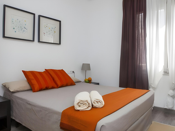 Bedroom 3, Mercedes Heritage Apartments, Barcelona