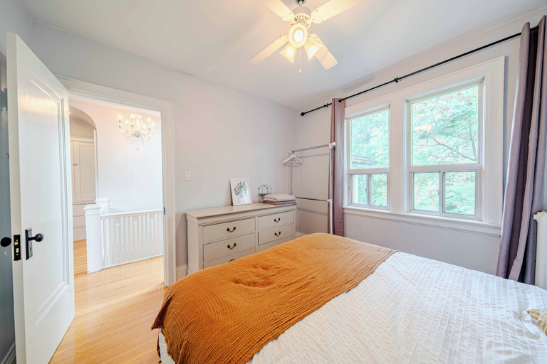 Bedroom 3, Majestic 4BR Villa, Toronto