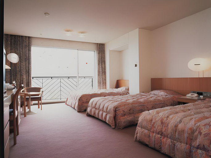 Bedroom 3, Olivean Shodoshima Yuhigaoka Hotel, Tonoshō