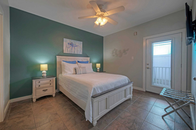 Others 4, Costa Bahia Full Bldg Pool, Beach, Sleeps 100, Nueces