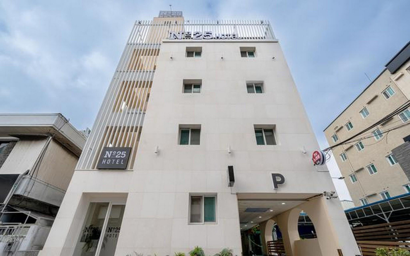 Others 3, Gwangju Duam-dong Number 25 Donggwangju Branch, Buk