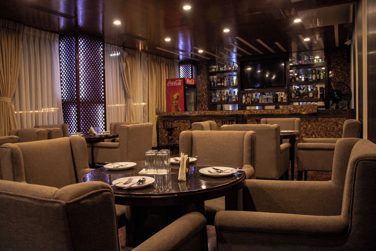 Food & Drinks 3, RATNA HOTEL, Koshi