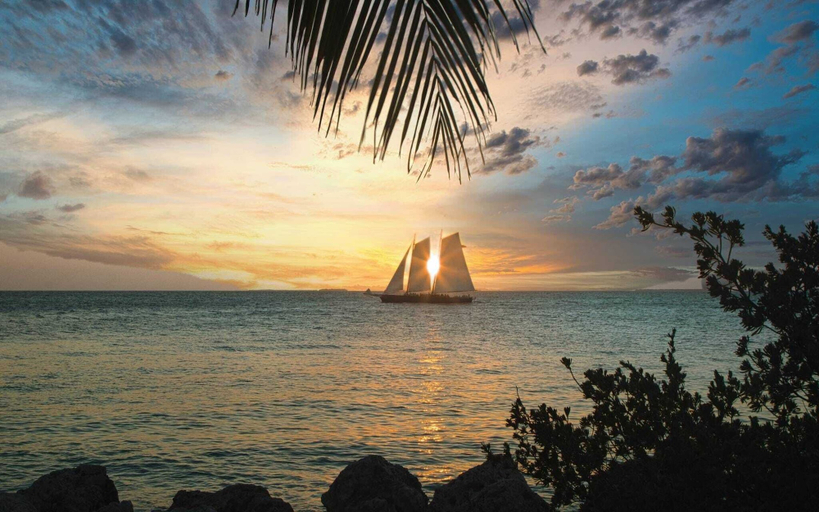 Interior 3, Paradise Place by Avantstay Key West Old Town Condo w/ Shared Pool, Monroe