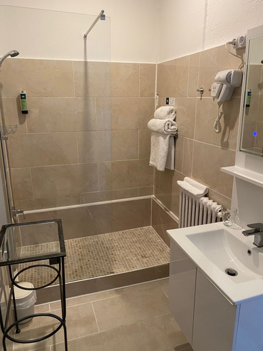 Bathroom 4, Logis Hôtel Villa Victorine, Alpes-Maritimes