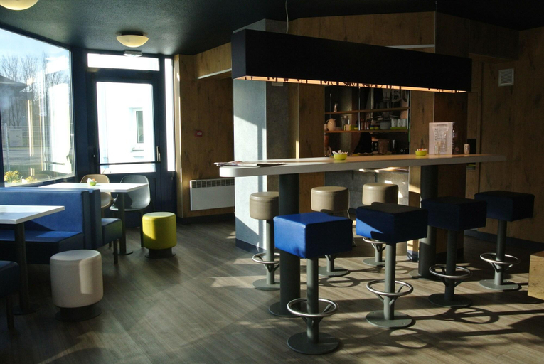 Public Area 2, ibis budget Chambéry Sud Challes les Eaux, Savoie