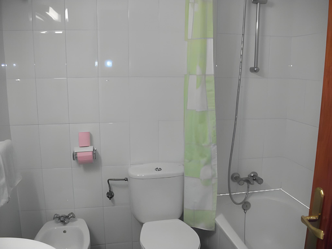 Bathroom 2, Hostal Alhambra - Adults Only, Málaga