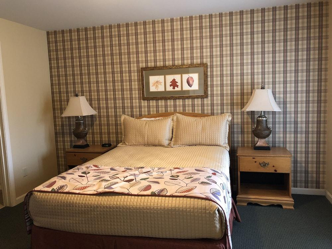 Bedroom 3, Vacation Village In The Berkshires, Berkshire
