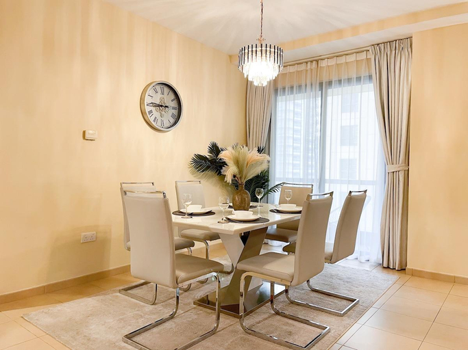 Others 5, Spacious 4BR Apartment in JBR next to the Beach, Dubai