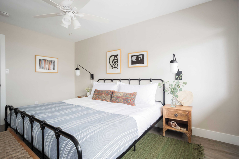 Bedroom 3, Seashore IV by Avantstay Comfortable La Jolla Flat 5mins From the Beach!, San Diego