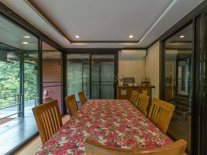 Room 4, The Stream House at Mae Kampong, K. Mae On