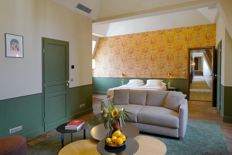 Others 5, Hotel Des Prelats, Meurthe-et-Moselle