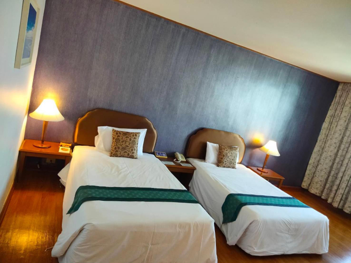 Bedroom 3, Thumrin Thana Hotel, Muang Trang