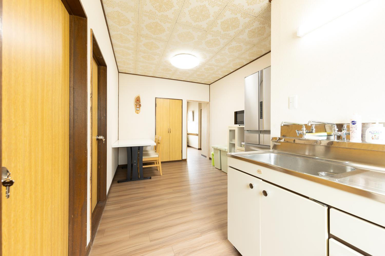 Others 4, Guest House 来夢, Otaru