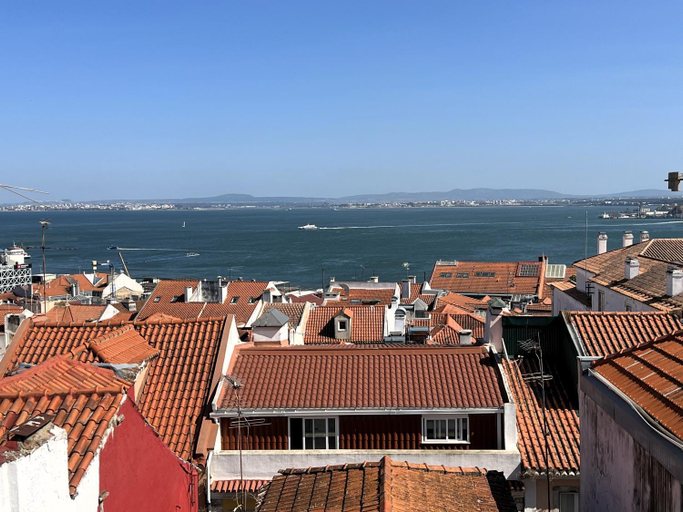 Others 5, Machadinho Modern Apartments, Lisbon