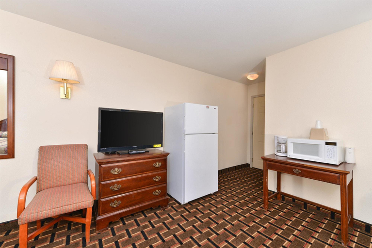 Bedroom 3, Americas Best Value Inn And Suites Albemarle, Stanly